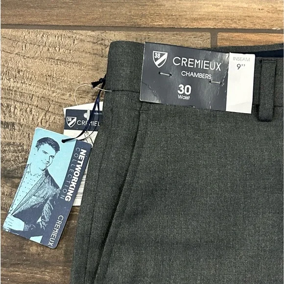 Cremieux Networking Chambers 9” Flat Front Dress Shorts - Picture 3 of 7